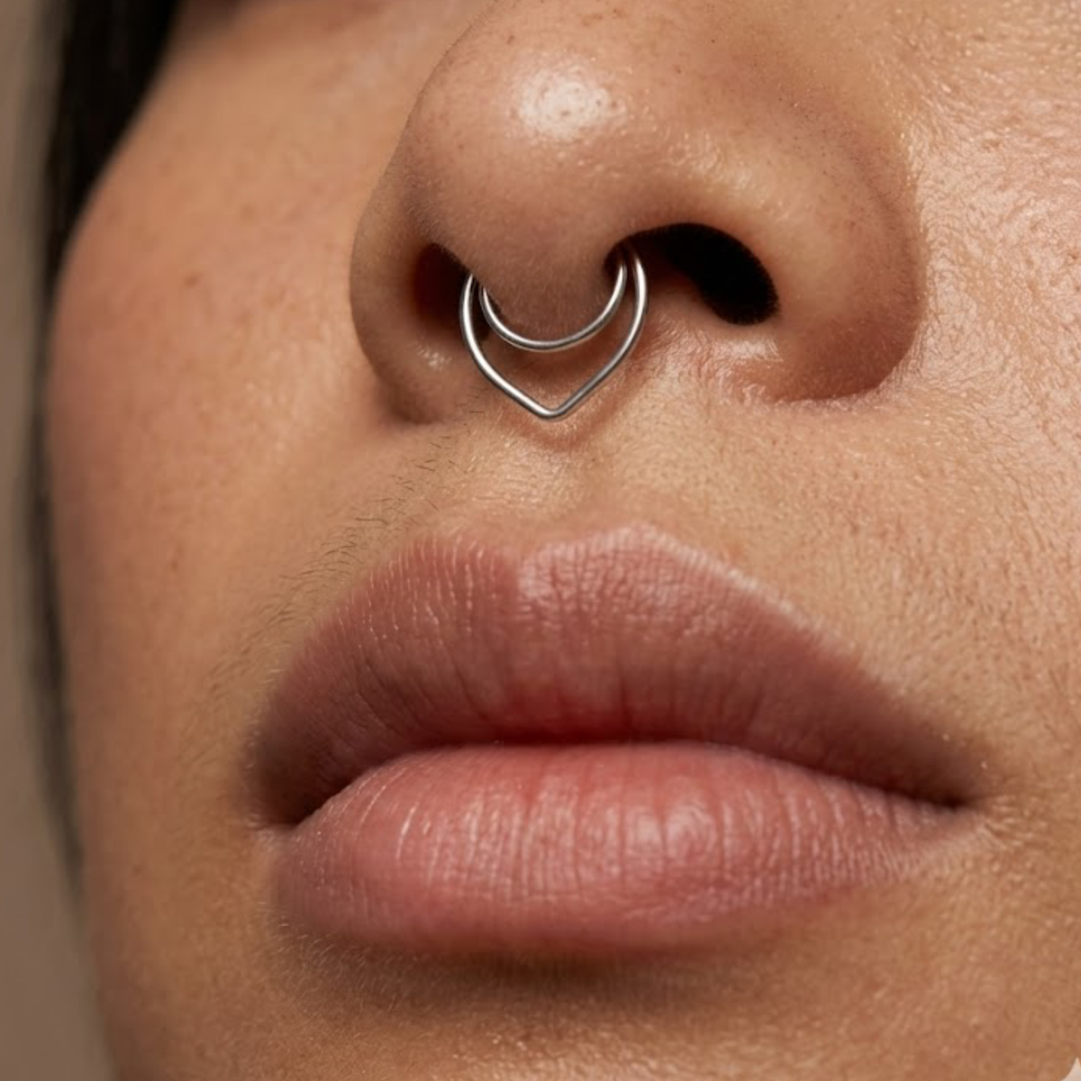 จิวจมูกแบบไม่ต้องเจาะ ทรงหยดน้ำ | Petal Nose Cuff — Drop Shape