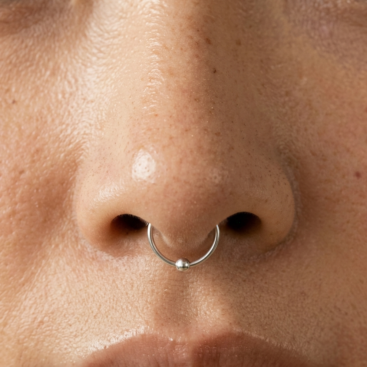 จิวจมูกแบบไม่ต้องเจาะ ทรง hookลูกตุ้ม | Hook Nose Cuff Drop Detail