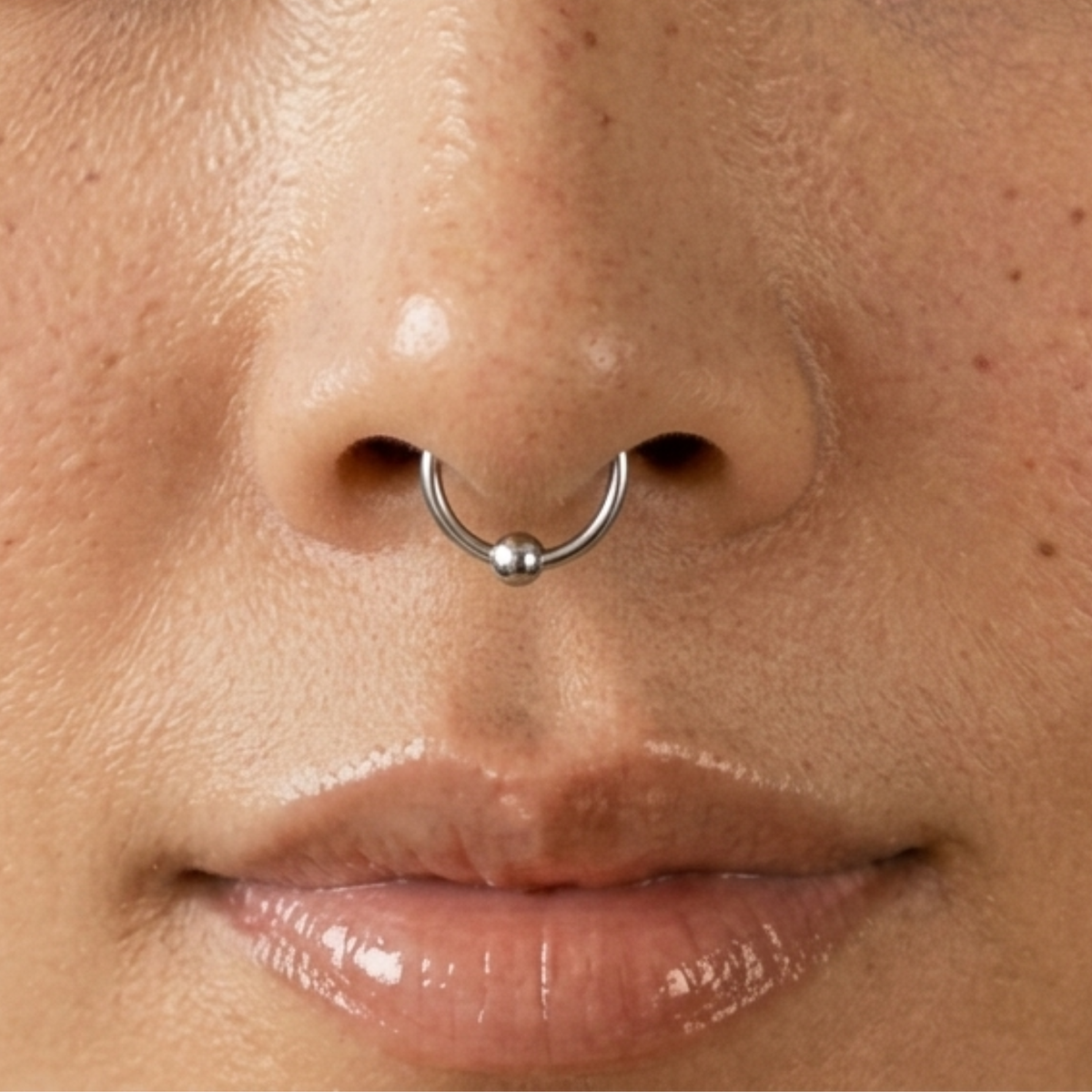 จิวห่วงลูกตุ้มแบบล็อค | Bead Hoop Piercing — Secure Fit