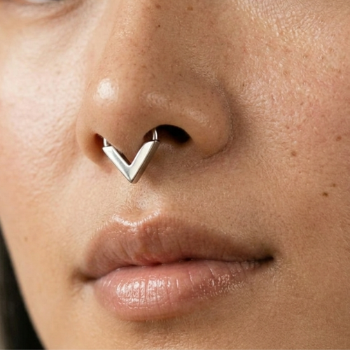 จิวจมูกแบบหนีบ ทรง V | V Shape Nose Cuff  No Piercing Needed