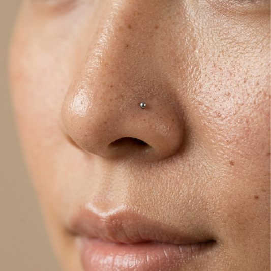 จิวจมูกก้านบอล | Ball Stud Nose Piercing