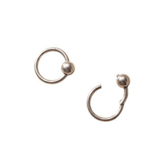 จิวห่วงลูกตุ้มแบบล็อค | Bead Hoop Piercing — Secure Fit