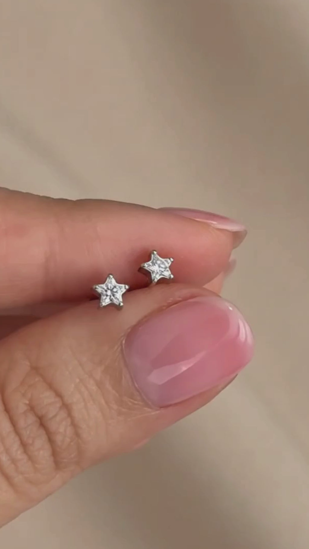 จิวหูดาวเพชร Flat Back | Titanium Star CZ Stud